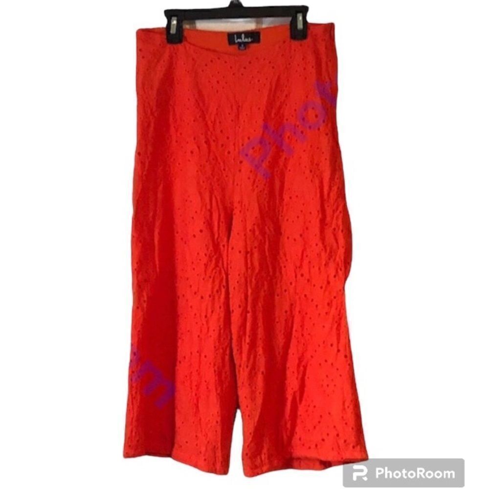 Lulus Eyelet Wide Leg Capris S